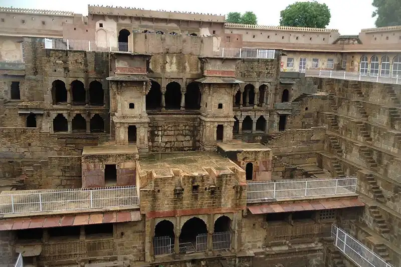 chand baori well